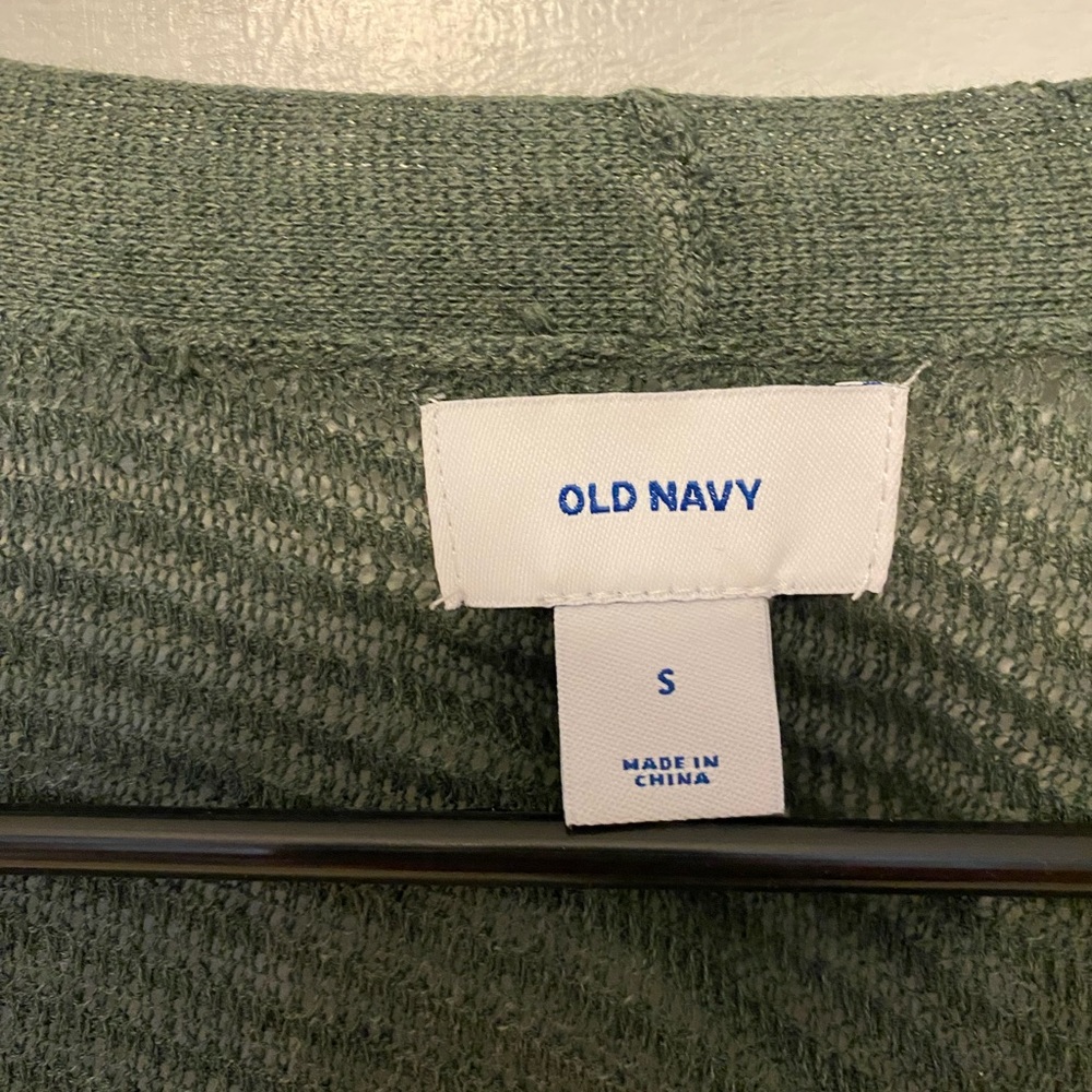 Old Navy cardigan sweater - Picture 4 of 6
